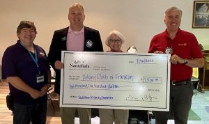 Nantahala Bank contributes to Franklin Rotary Club Scholarships